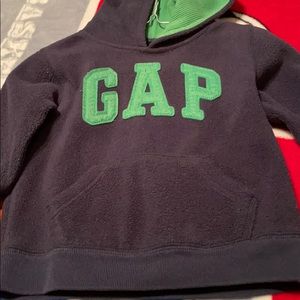 GAP hoodie